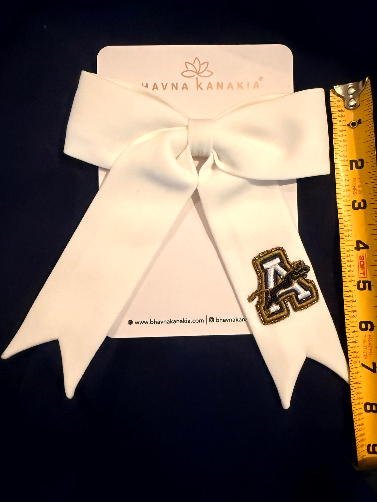 White Oversized Bow Hair Tie