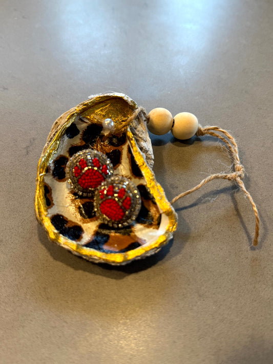 Jaguar Spirit Oyster Shell