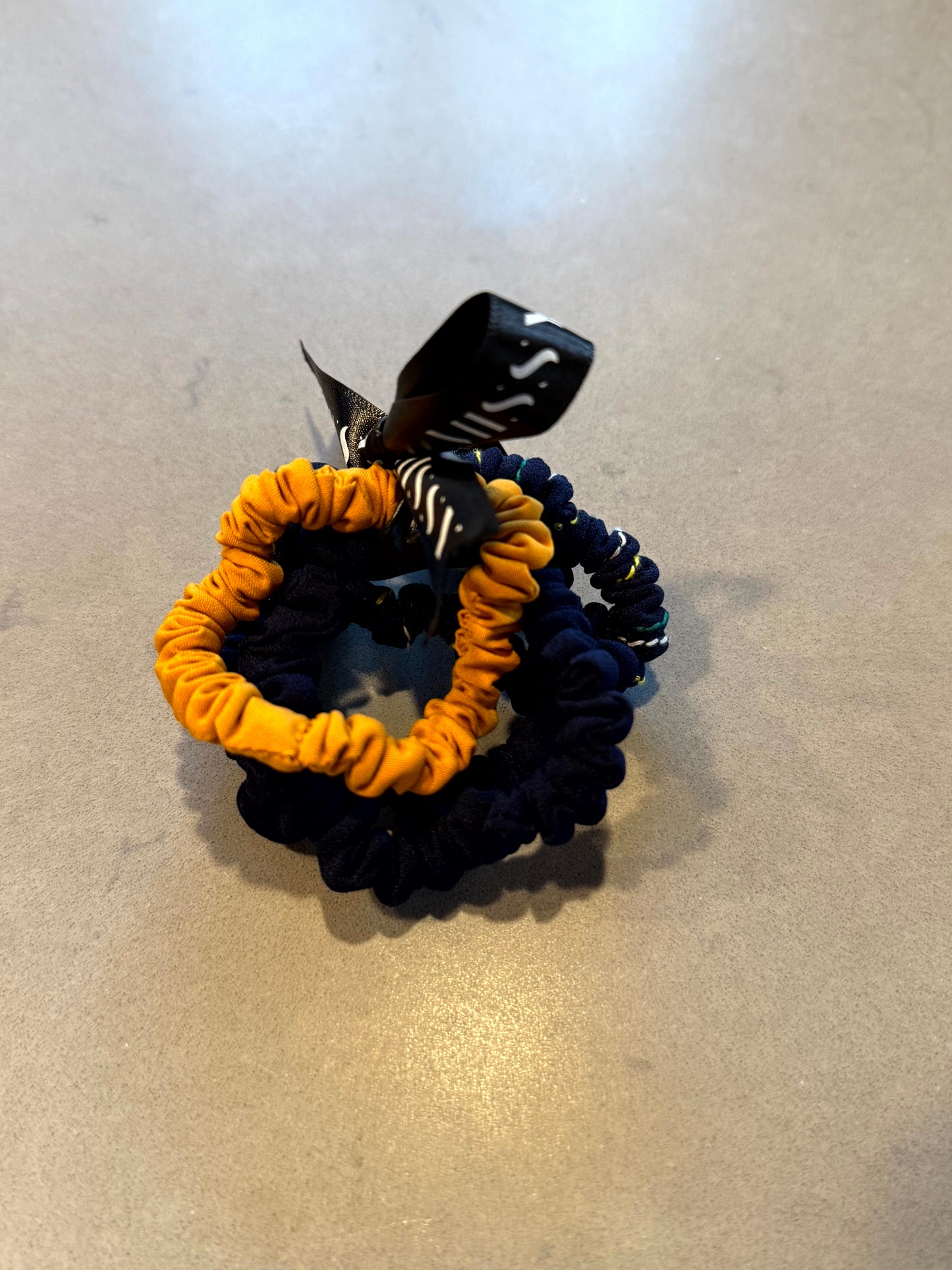 Scrunchie – 4 Pack