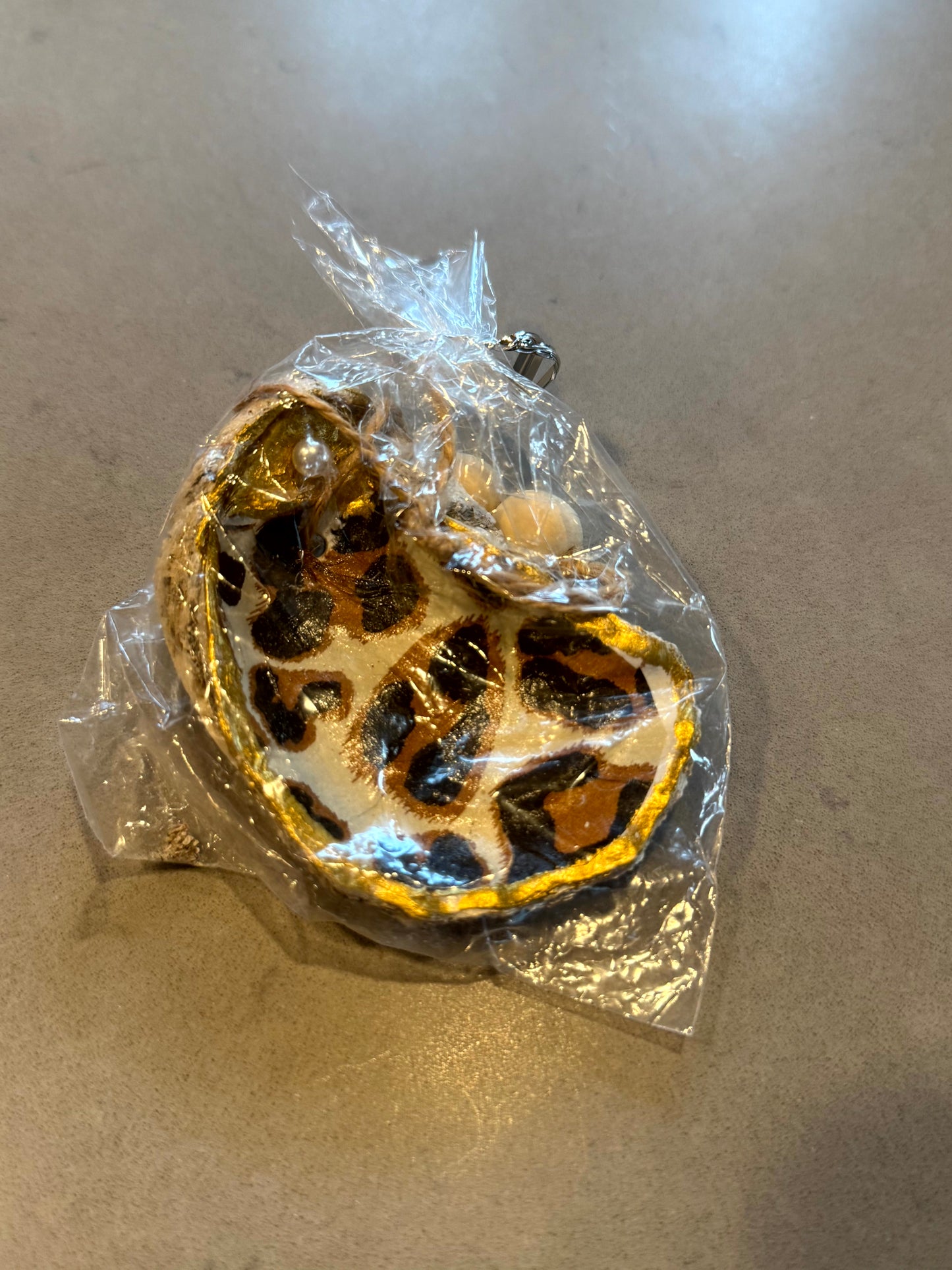 Jaguar Spirit Oyster Shell